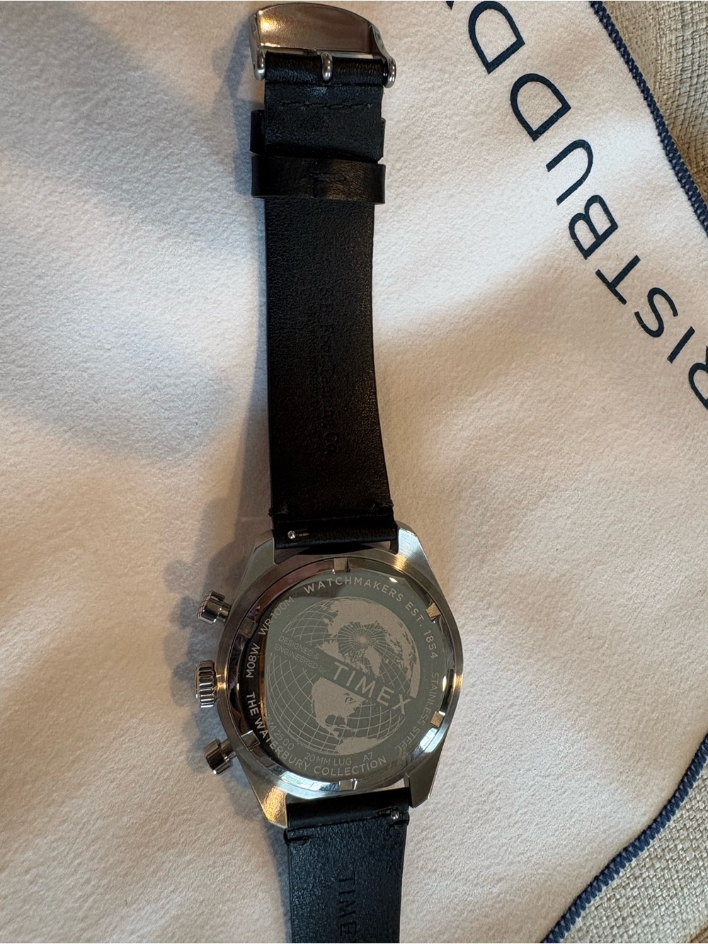 Timex The Waterbury Black Dial Chronograph with White Subdials - Picture 4 of 4